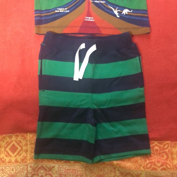 Hanna Andersson NEW 18-24m volcano tee and shorts - Picture 3 of 10